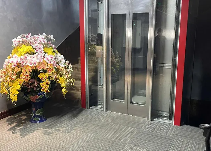 Aristo Khách sạn 3*