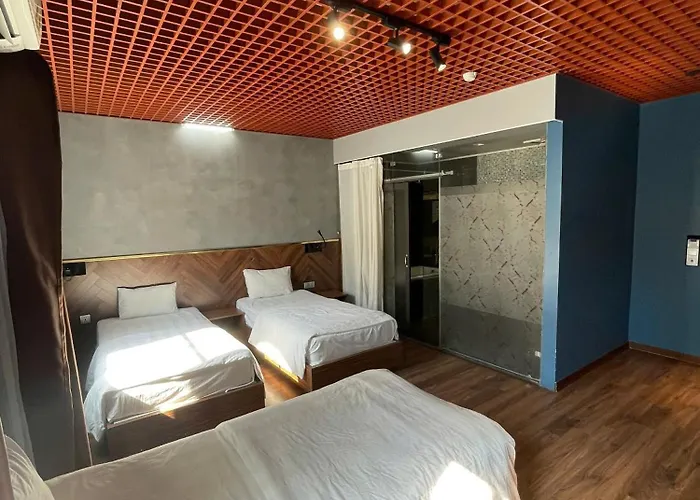 Khách sạn Aristo