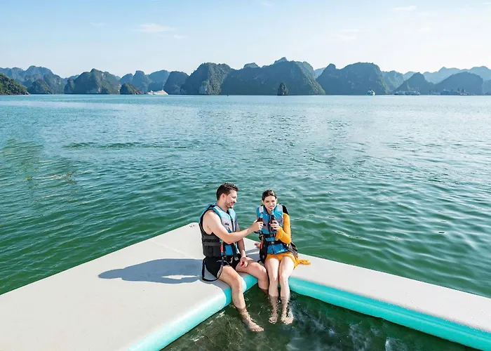 Aristo Khách sạn 3*